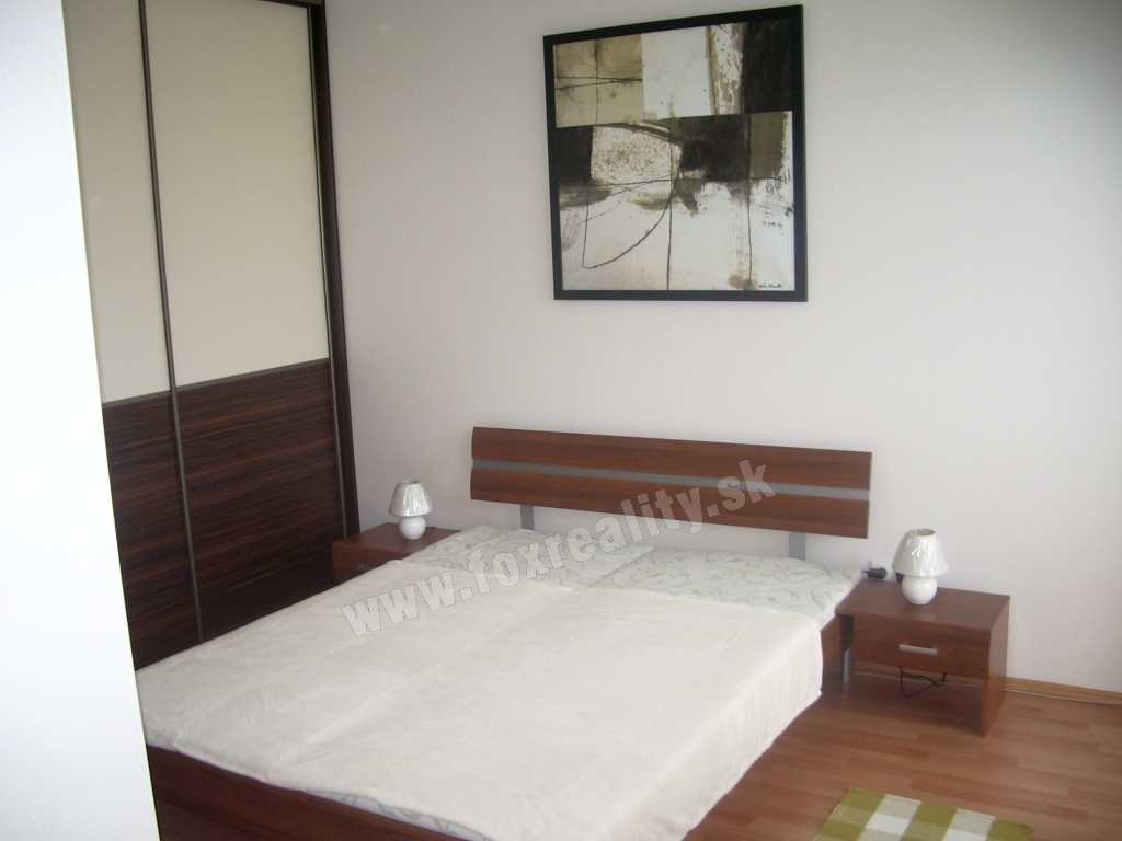 FOX - PRENÁJOM * 2 izbový byt * Biely Kostol * kompletne zariadená novostavba s parkovacím miestom - 4