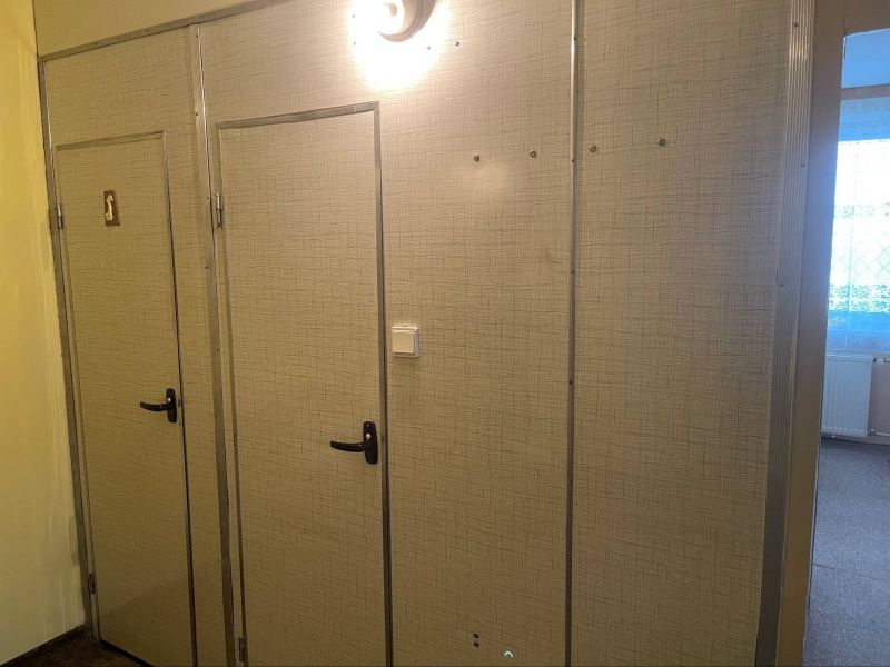 FOX - * 3 izbový bezbariérový byt v pôvodnom stave s loggiou, 2 x výťah * Mozartova ulica - 8