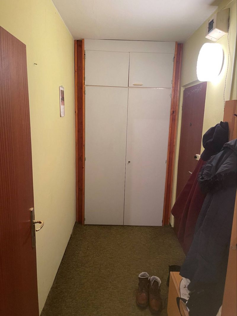 FOX - * 3 izbový bezbariérový byt v pôvodnom stave s loggiou, 2 x výťah * Mozartova ulica - 7