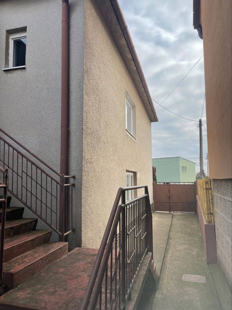 FOX - 5 izbový dvojgeneračný RD * Brestovany - Horné Lovčice * - 17