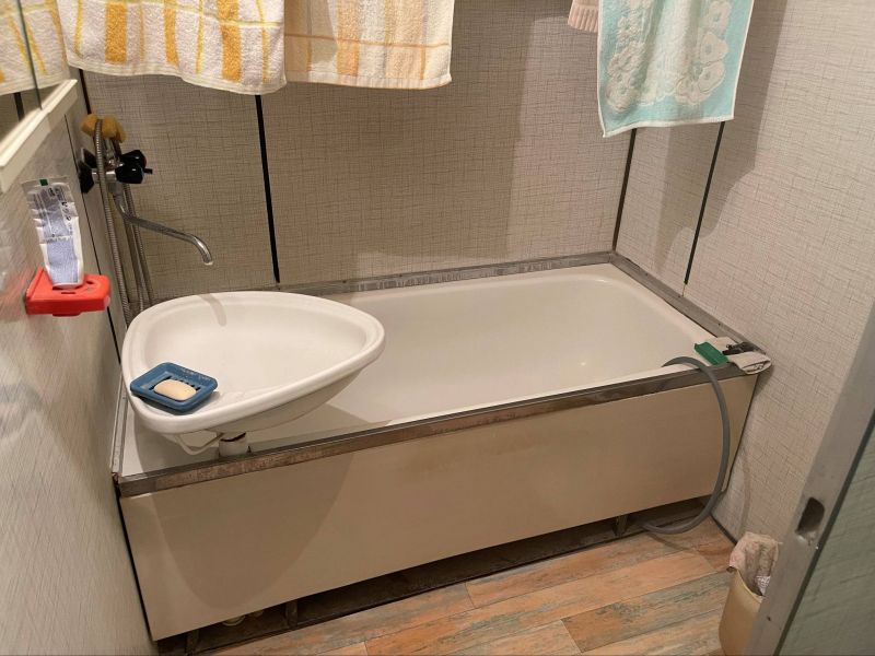 FOX - * 3 izbový bezbariérový byt v pôvodnom stave s loggiou, 2 x výťah * Mozartova ulica - 9