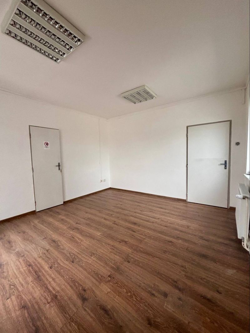 FOX - Flexibilné skladové a moderné kancelárske priestory s parkovaním, Trnava - 5