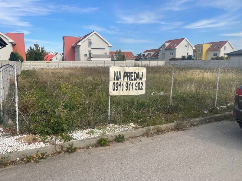 FOX - dva stavebné pozemky s rozlohou 645 m2 a 644 m2 * Biely Kostol * - 1